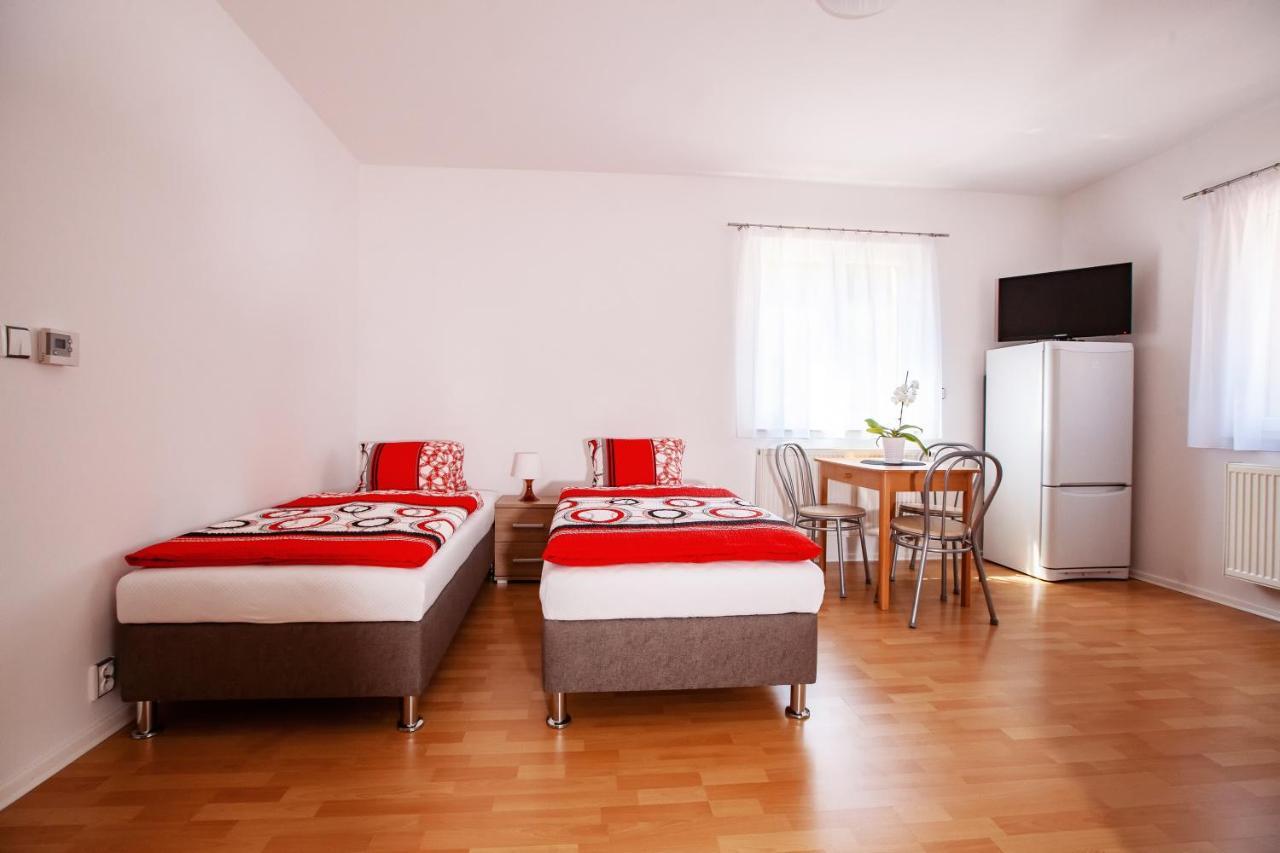 שב Apartman Dominhaus מראה חיצוני תמונה